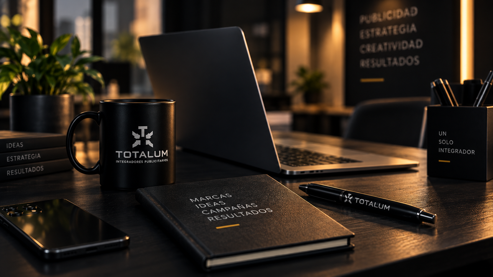 Espacio creativo de trabajo de TOTALUM